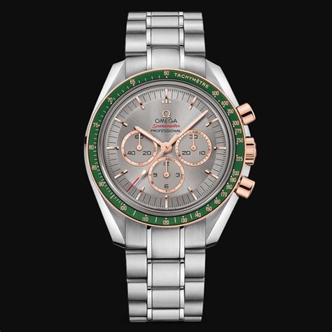 Omega Speedmaster Tokyo 2020 .